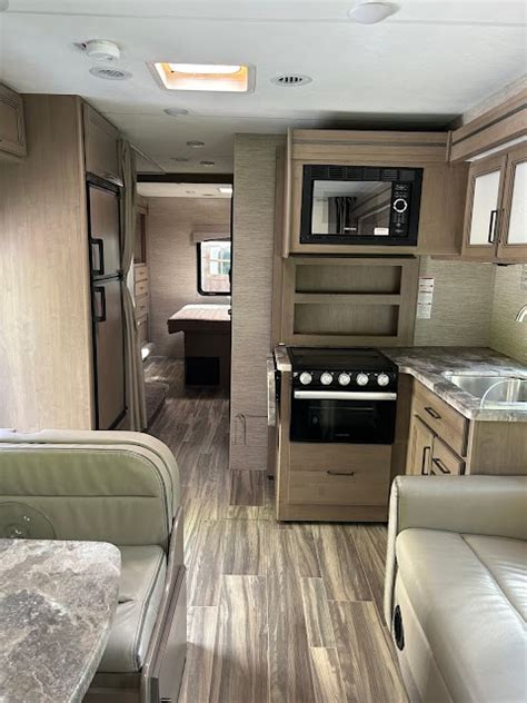 Road Bear Rv Rentals And Sales